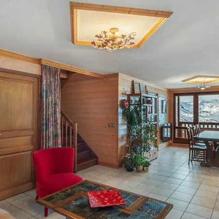 Charming 3br In Ski-in&ski-out- If You Want To Book, Please Contact On Wh-ats-app - 0034-605-434-371 !!!! Apartment